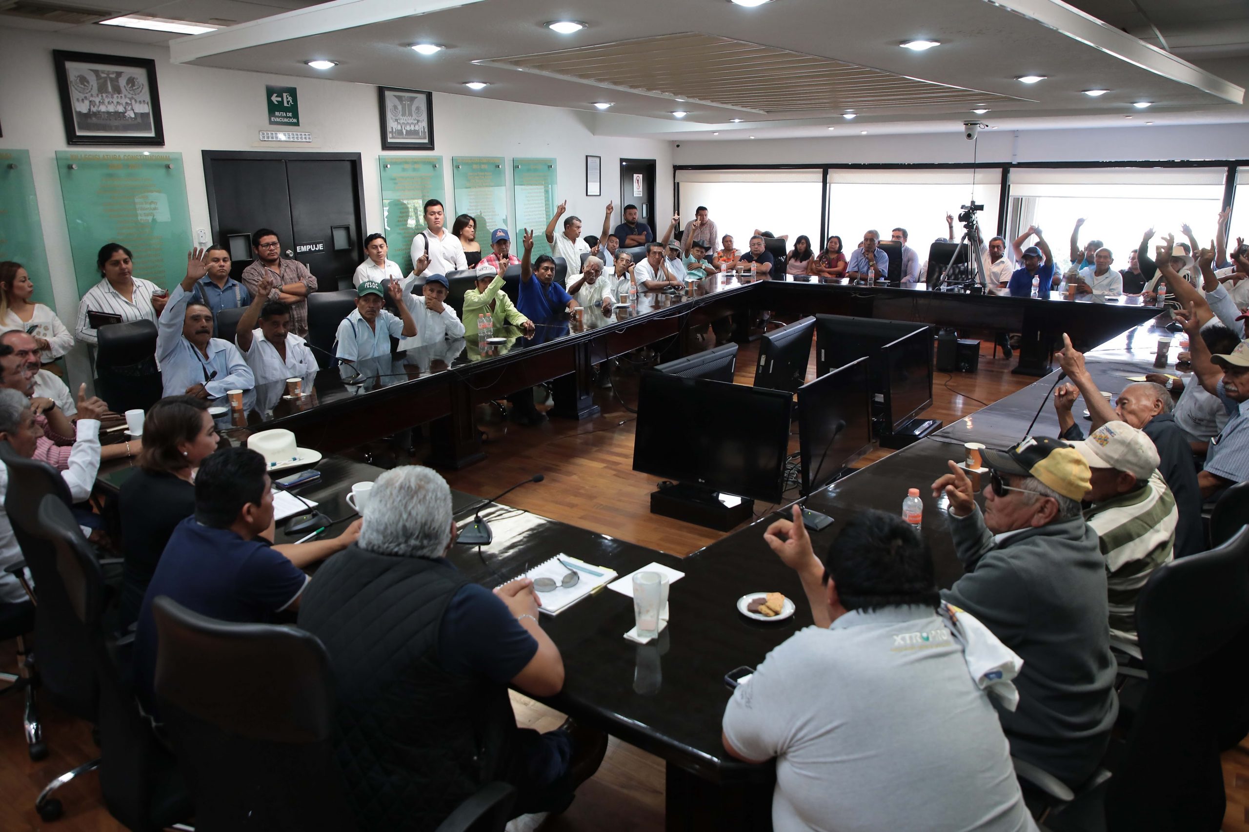 Reitera XVI Legislatura compromiso para lograr bienestar de las comunidades indígenas