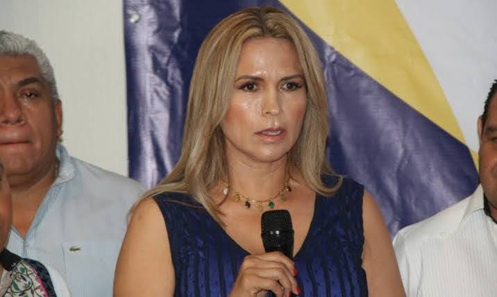 “Palo” en Xalapa a Lili Campos por actos anticipados de campaña