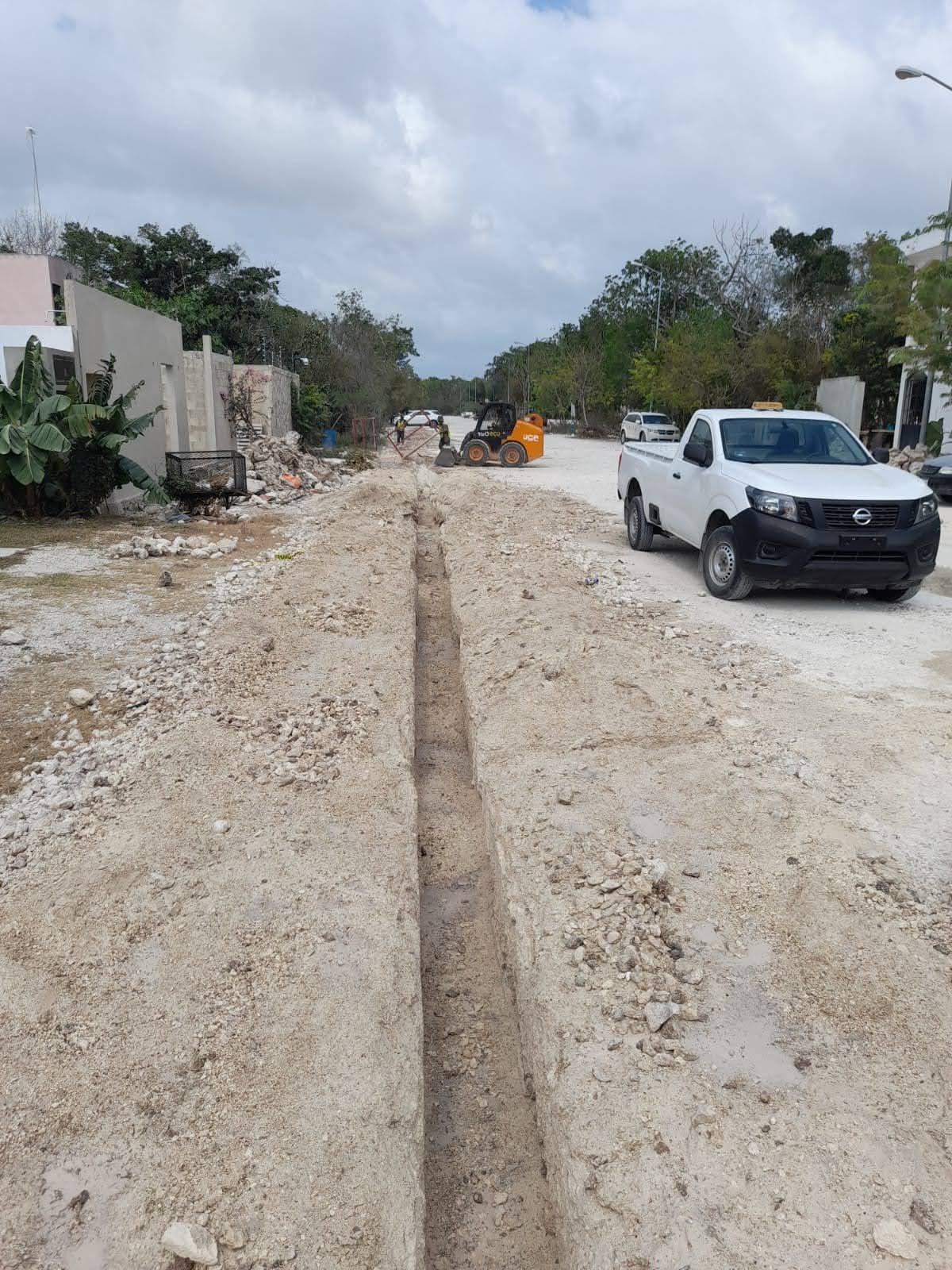 GOBIERNO DE TULUM CUMPLE A LOS HABITANTES DE LA COLONIA YAAX