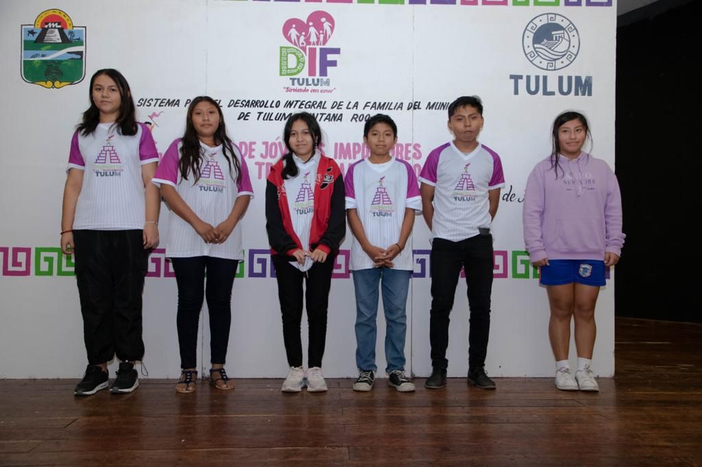 Ileana Canul toma protesta a nueva Red Jóvenes Impulsores de la Transformación 2023