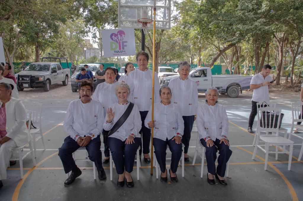 Tulum anfitrión del concurso de escoltas para los adultos mayores del DIF