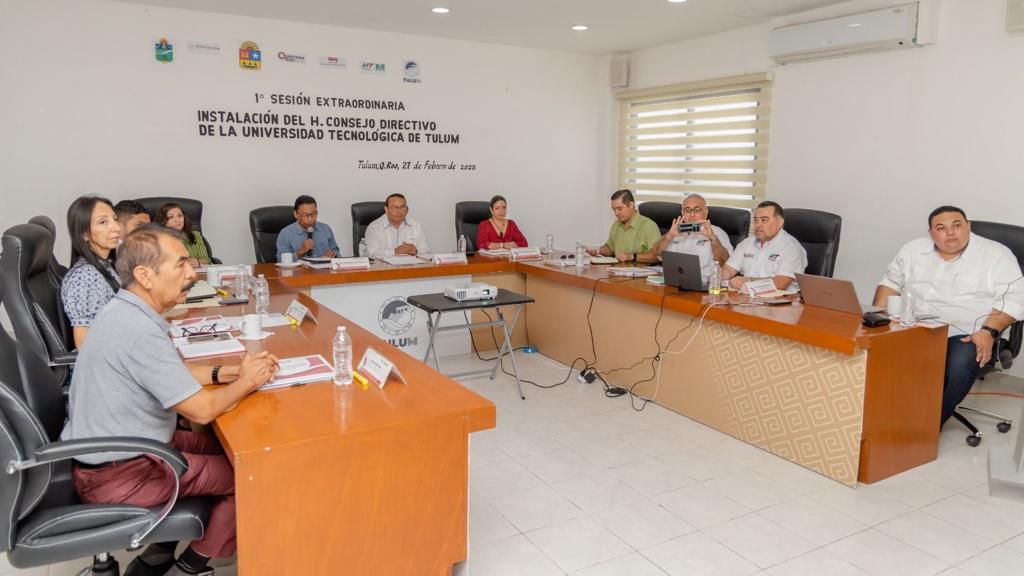 nstalan Consejo Directivo de la nueva Universidad Tecnológica de Tulum