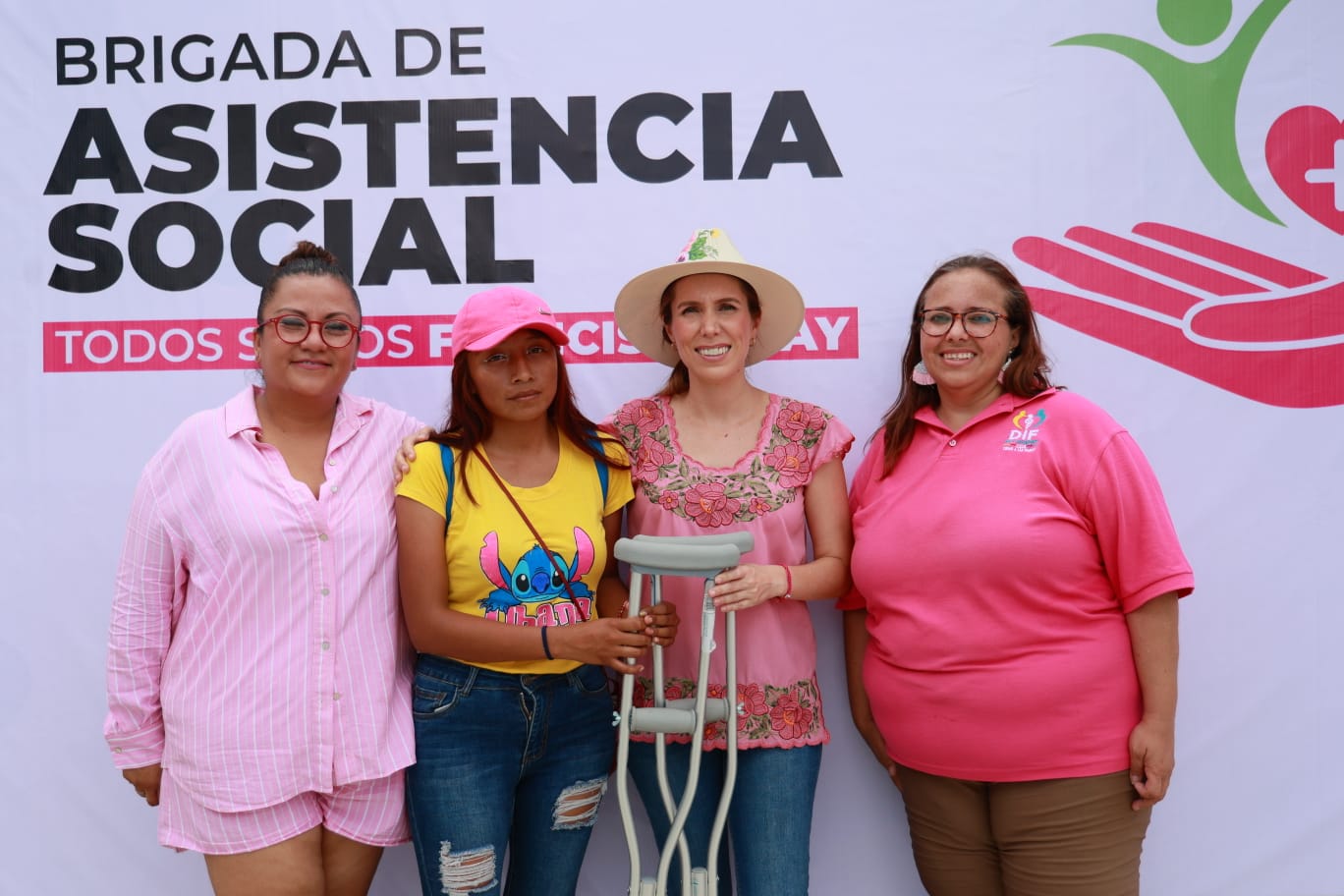 Atenea Gómez Ricalde, lleva la Brigada de Asistencia Social “Todos somos Francisco May”