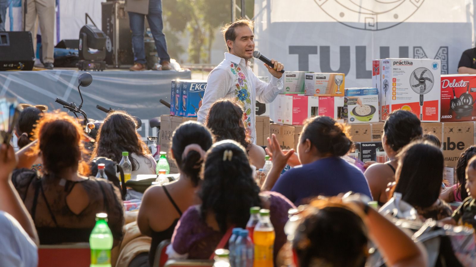 MULTITUDINARIO DÍA DE LAS MADRES EN TULUM; Diego Castañón anuncia concierto gratuito de los Ángeles Azules