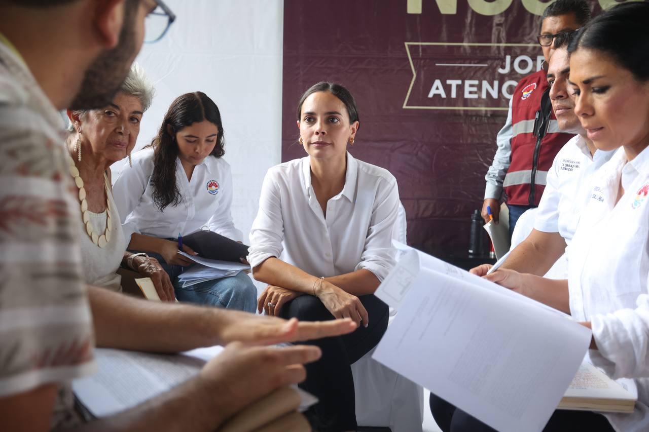 TRABAJAMOS PARA SERVIR: ANA PATY PERALTA