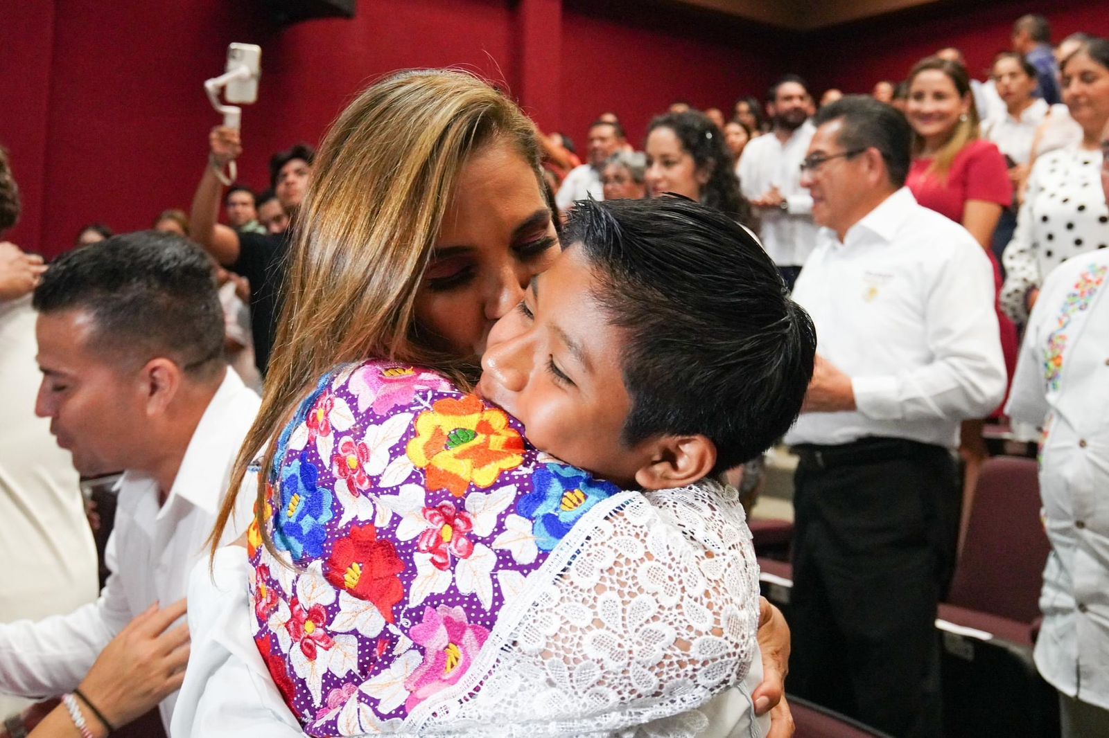 La protección de la niñez es prioridad en Quintana Roo: Mara Lezama