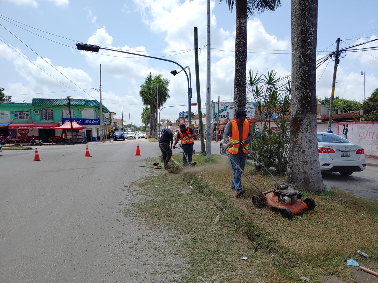 Felipe Carrillo Puerto luce limpio con brigadas activas de Servicios Públicos