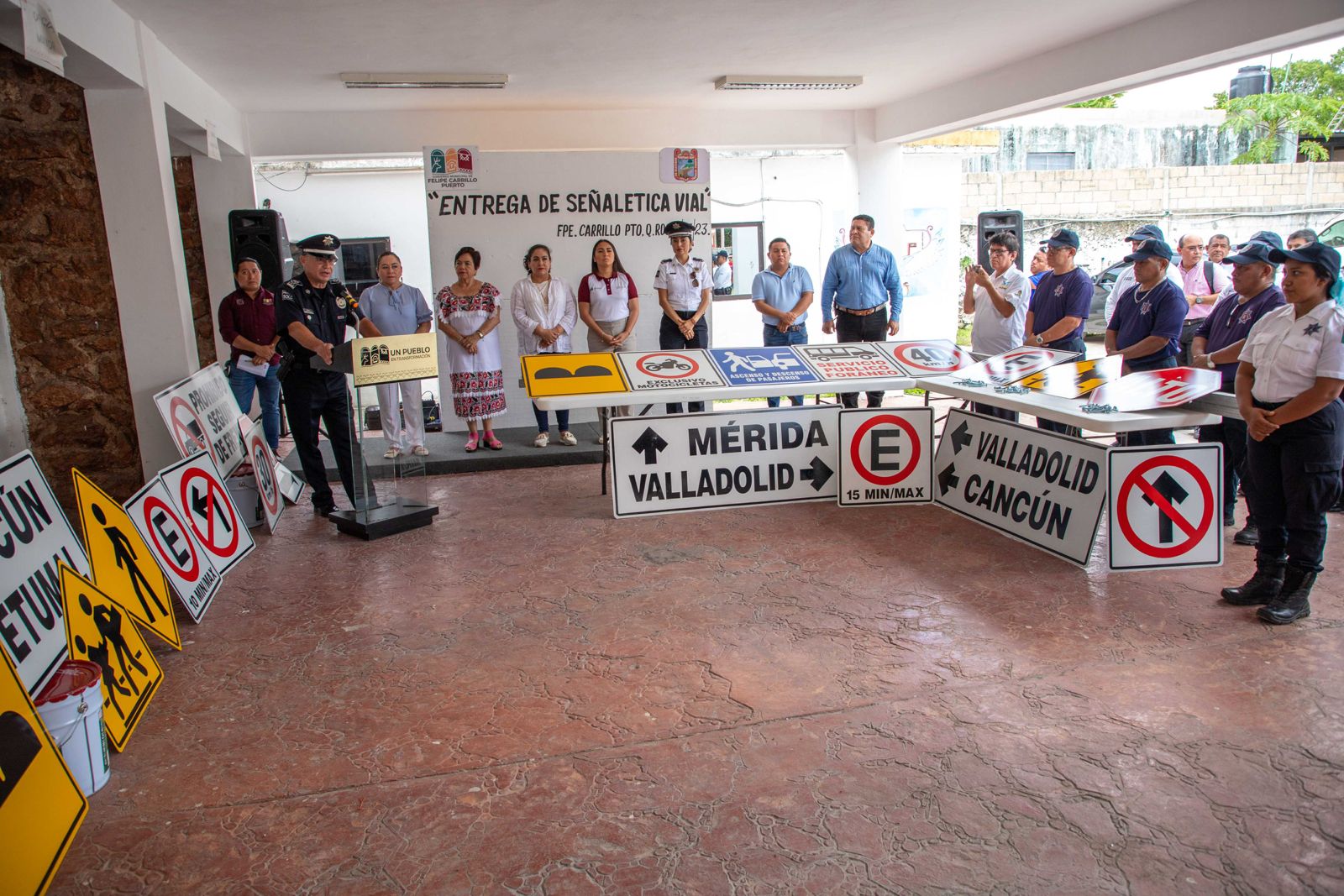 Mejora Mary Hernández señalética vial de Felipe Carrillo Puerto