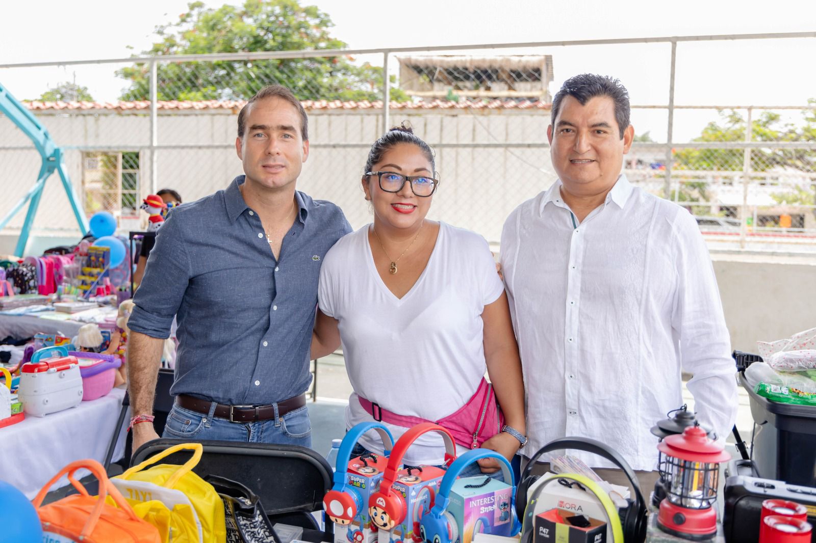 Diego Castañón inaugura el arranque de la Feria “Regreso a Clases”