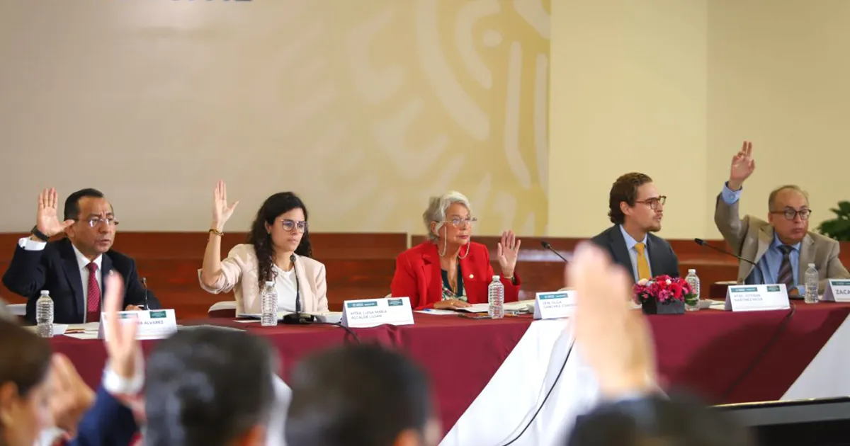 Pide Alcalde a senadores mantener la unidad una vez que se conozca quien ganó la elección interna de Morena