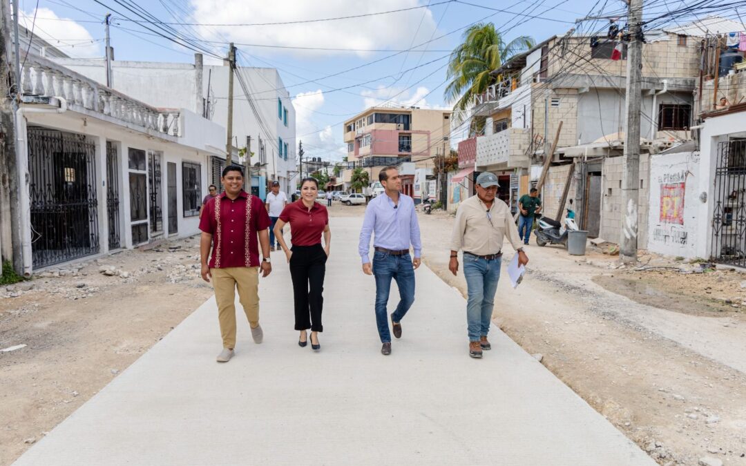 Diego Castañón supervisa la modernización de la calle Polar