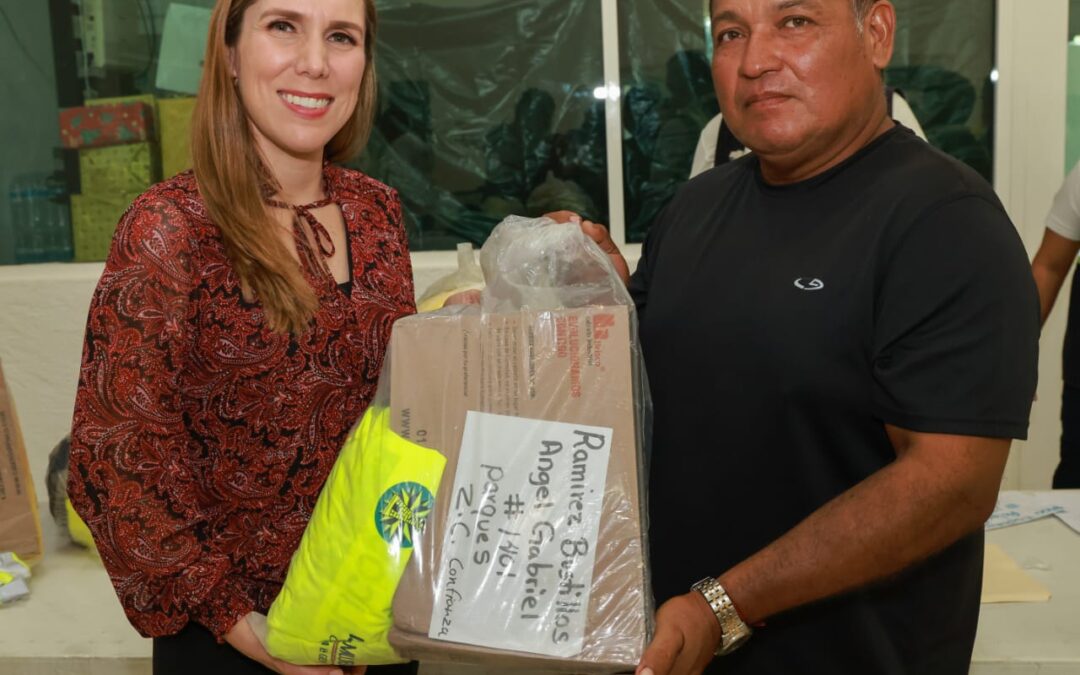 Atenea Gómez dignifica la labor de Servicios Públicos con la entrega de uniformes
