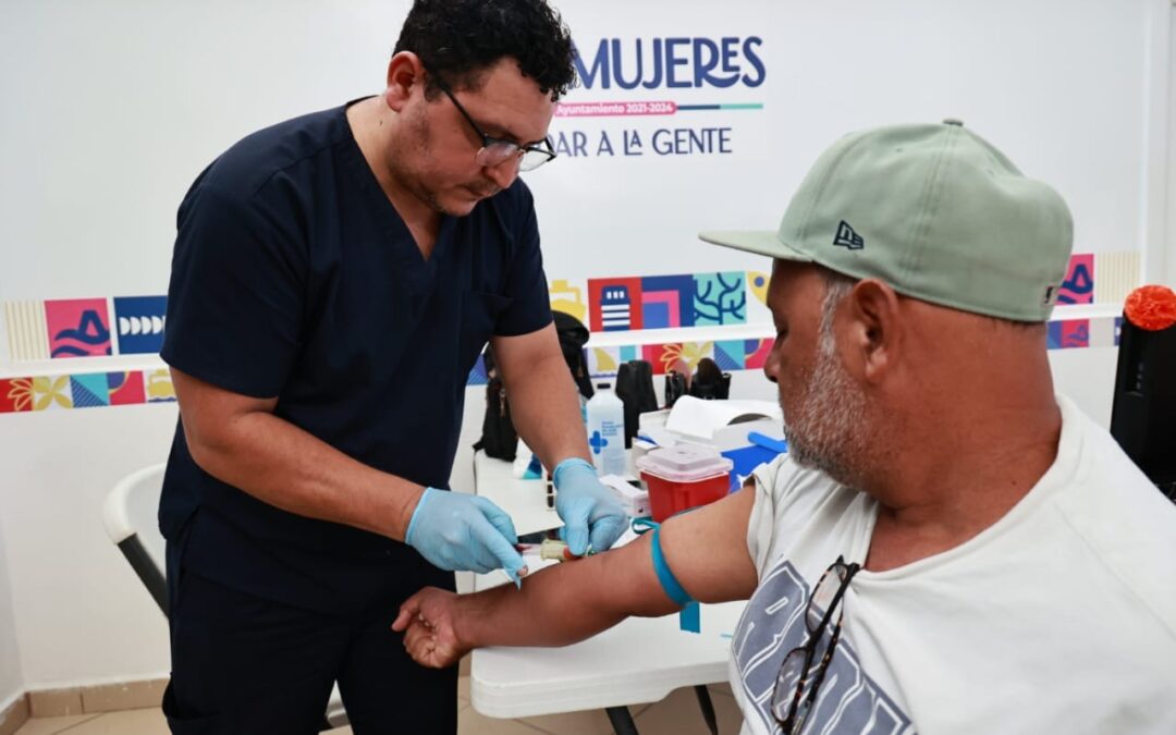 El Gobierno Municipal que encabeza Atenea Gómez inicia con la campaña de detección oportuna de cáncer de próstata en la zona continental