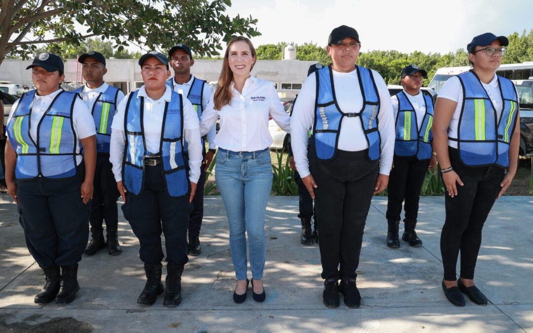 Continúa con éxito el programa de Escuadrón Vial Escolar en Isla Mujeres