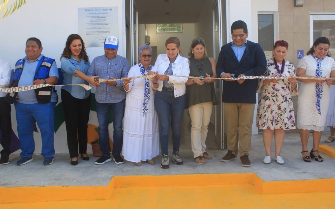 INAUGURA LILI CAMPOS CLUB DEL ADULTO MAYOR EN PUERTO AVENTURAS