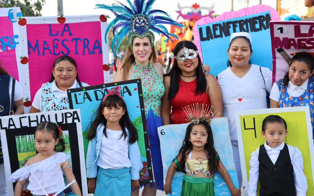 Atenea Gómez Ricalde encabeza el primer recorrido del Carnaval Fantasía Tropical en Zona Continental