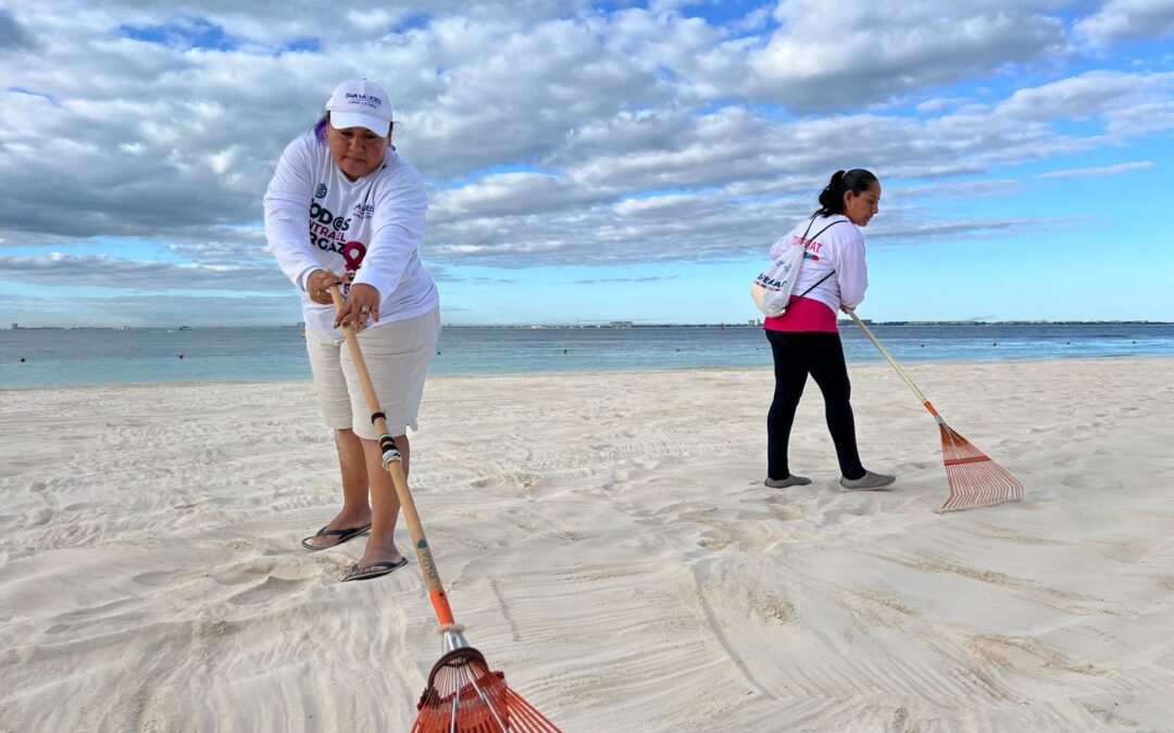 Redoblan esfuerzos a través de la Zofemat para mantener las playas de Isla Mujeres limpias y ordenadas