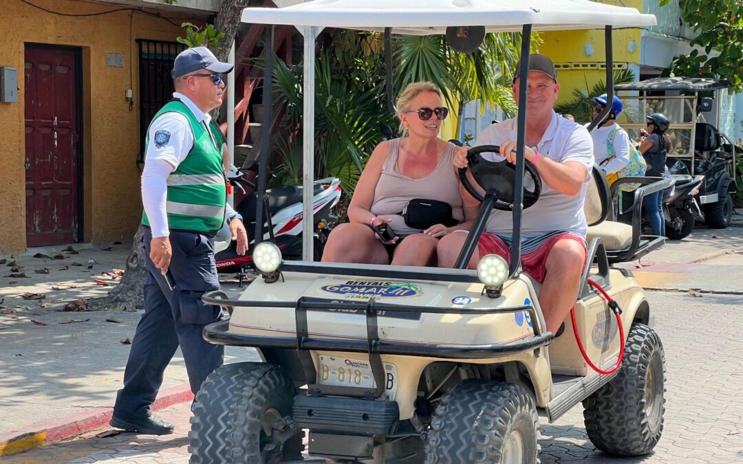 ESCUADRÓN VIAL REFUERZA LA SEGURIDAD EN LA COMUNIDAD ESTUDIANTIL DE ISLA MUJERES