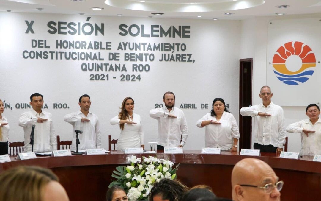 En el marco del 54 aniversario de Cancún se enaltece el trabajo de su gente y la prosperidad del municipio.