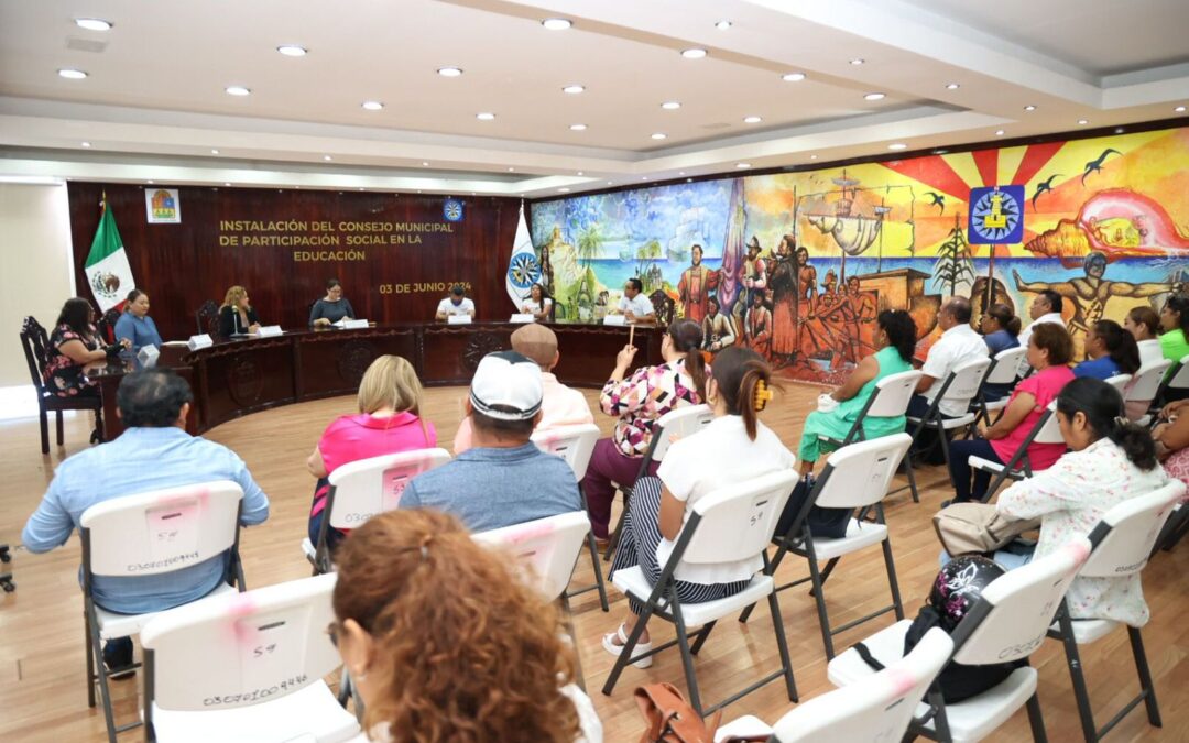 INSTALAN Y TOMAN PROTESTA AL CONSEJO MUNICIPAL DE PARTICIPACIÓN SOCIAL EN LA EDUCACIÓN