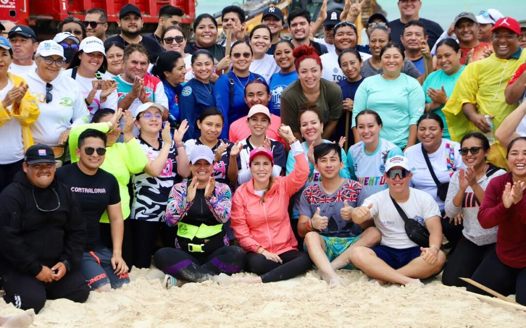 Gobierno Municipal de Isla Mujeres retira en tiempo récord más de 500 toneladas de sargazo de Playa Norte