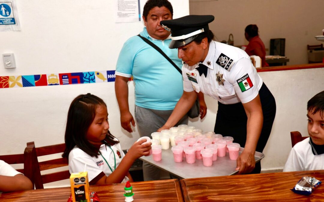 Fomentan la proximidad social a través de visitas escolares en la Casa del Policía de Isla Mujeres