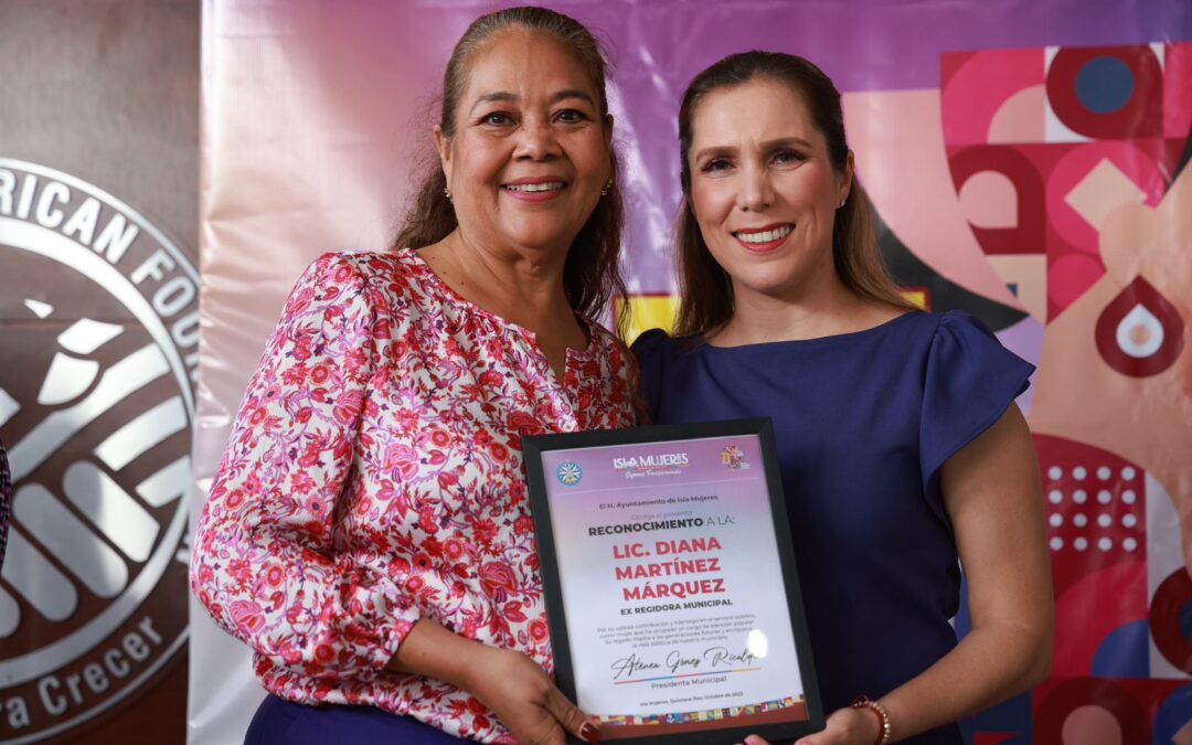 Atenea Gómez Ricalde encabeza ‘Conversatorio Mujeres que Transforman’ en Isla Mujeres