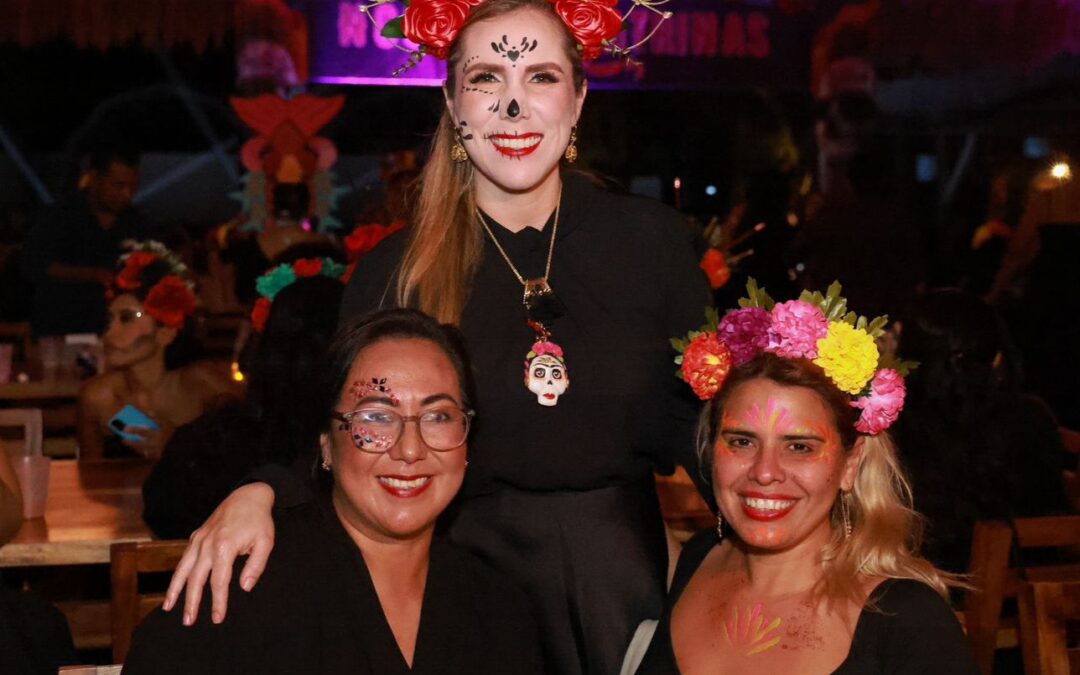 DIF Isla Mujeres realiza Noche de Catrinas en beneficio de cirugías de cataratas