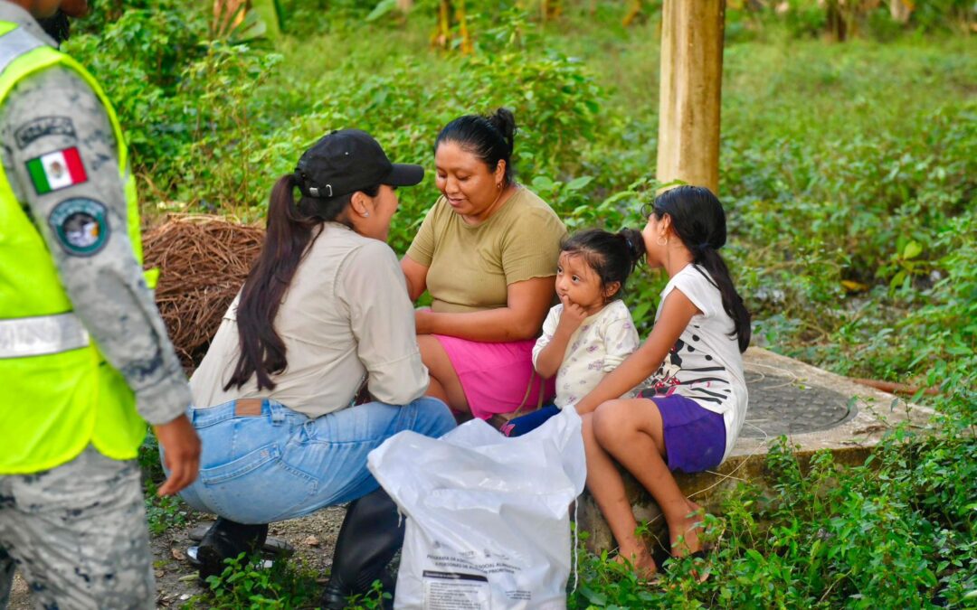 Mary Hernández y equipo municipal llevan apoyo a Chancah Derrepente