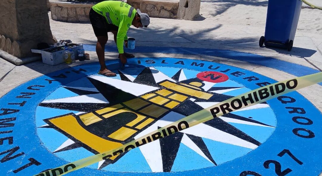 Gobierno de Isla Mujeres refuerza trabajos para mejorar la imagen urbana en esta Semana Santa