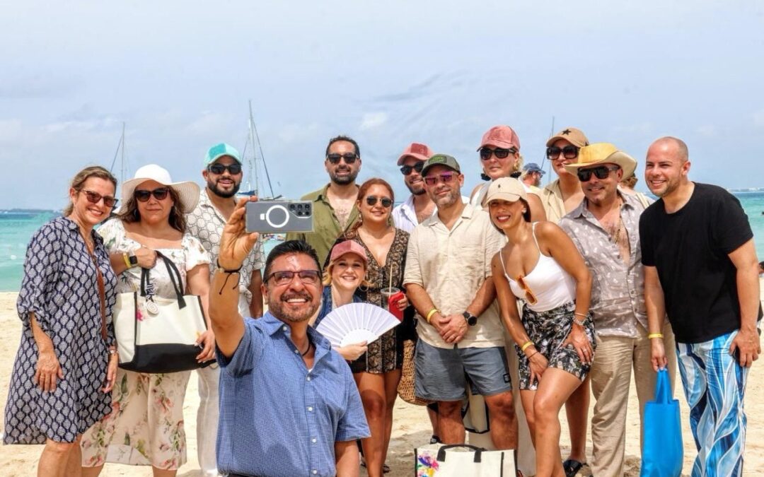 Gobierno de Isla Mujeres promueve turismo de bodas con agentes internacionales en fam trip