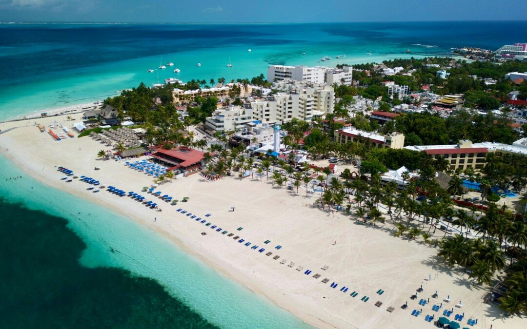 Playas de Isla Mujeres, limpias y libres de sargazo, listas para ser disfrutadas en este verano