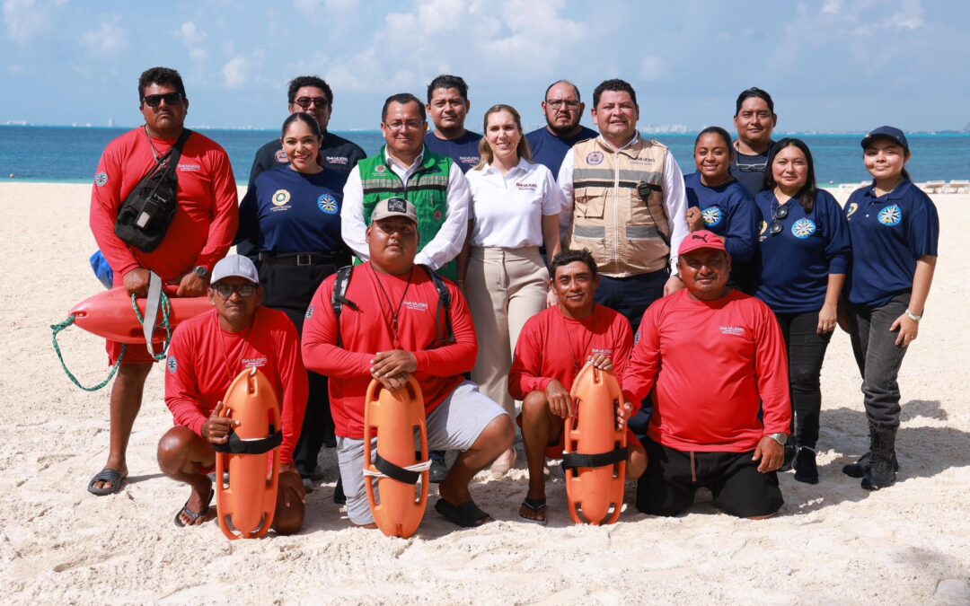 Gobierno Municipal refuerza operativos de seguridad en playas de Isla Mujeres