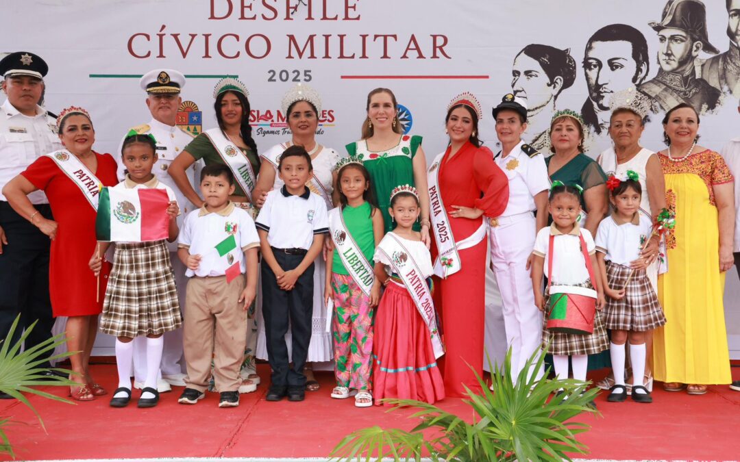Con gran participación ciudadana se realiza en Isla Mujeres el Desfile Cívico-Militar 2025