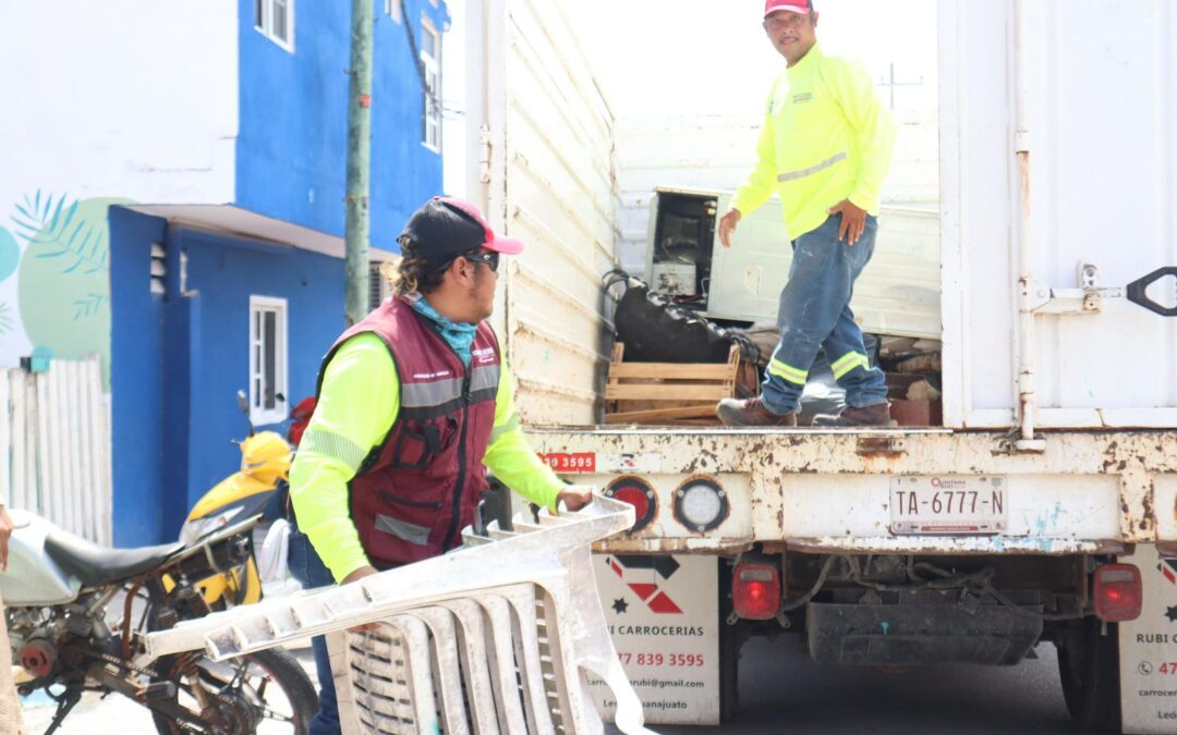 Gobierno de Isla Mujeres fortalece Programa Permanente de Descacharrización para proteger la salud de las familias