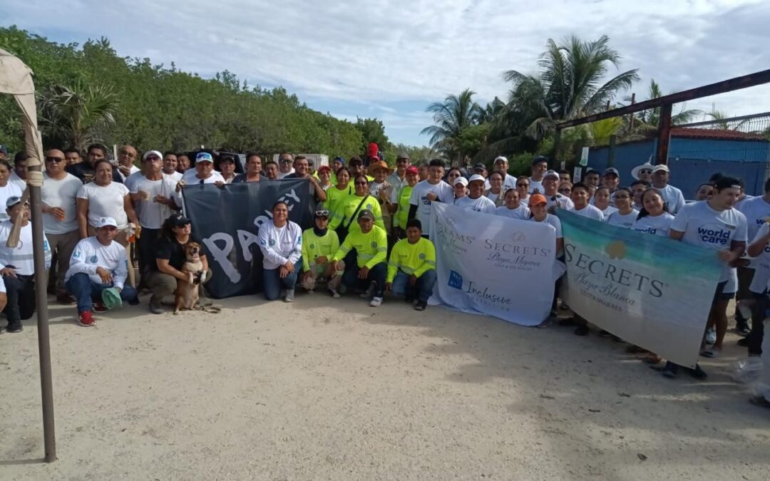 Gobierno de Isla Mujeres reafirma su compromiso ambiental con exitosa jornada de limpieza en Isla Blanca