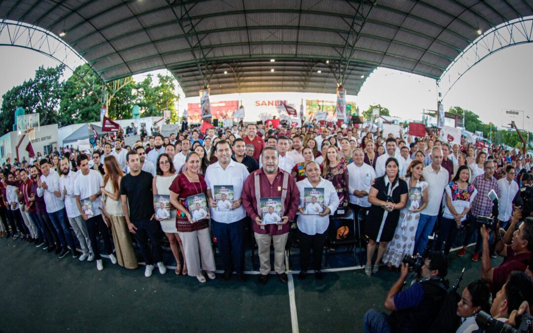 Cancunenses respaldan la Justicia Social en el 1er Informe de Jorge Sanén