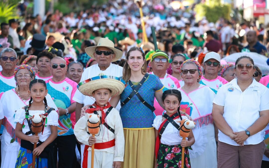 Isla Mujeres celebra en unidad y con una nutrida participación el 115 Aniversario de la Revolución Mexicana