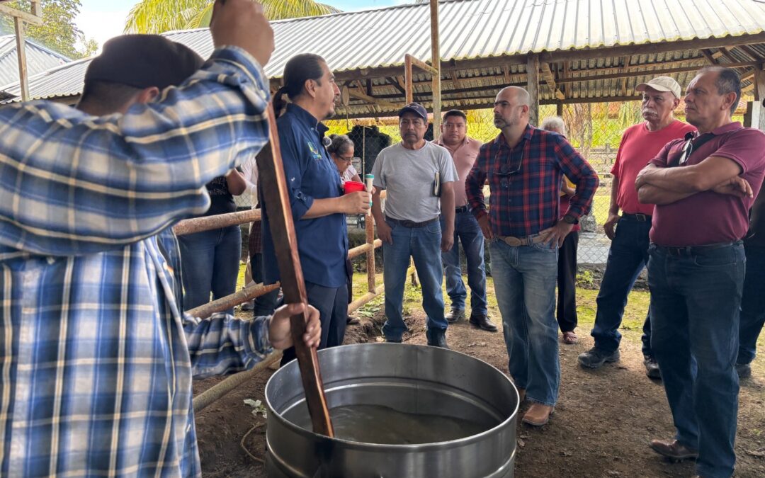 Impulsa SEDARPE la transformación del campo con el establecimiento de biofábricas