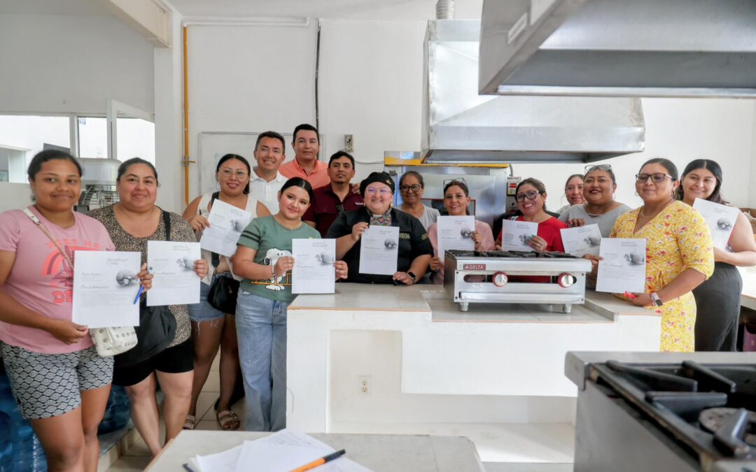 Atenea continúa apostándole a la capacitación y el emprendimiento de las isleñas e isleños