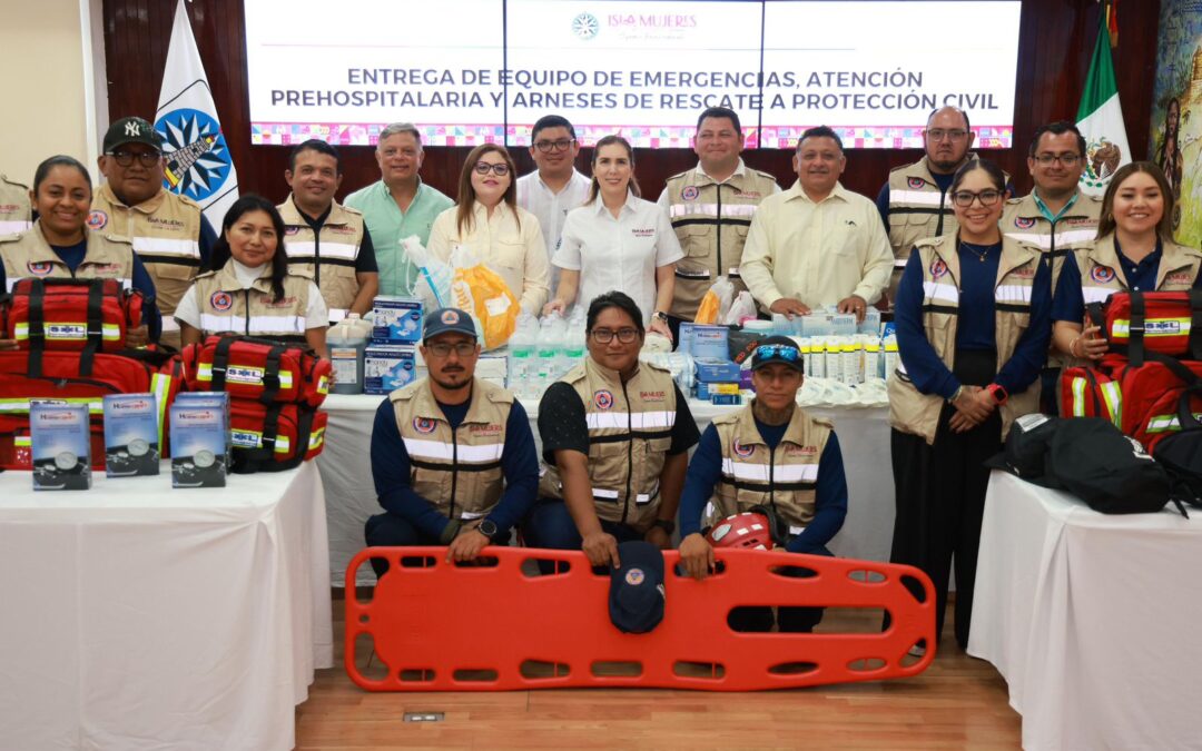 Más seguridad para Isla Mujeres: Atenea refuerza a Protección Civil con equipamiento táctico