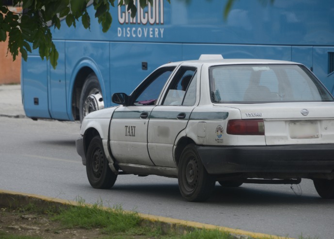 SIGUE LA DEPURACIÓN DE TAXIS EN MAL ESTADO