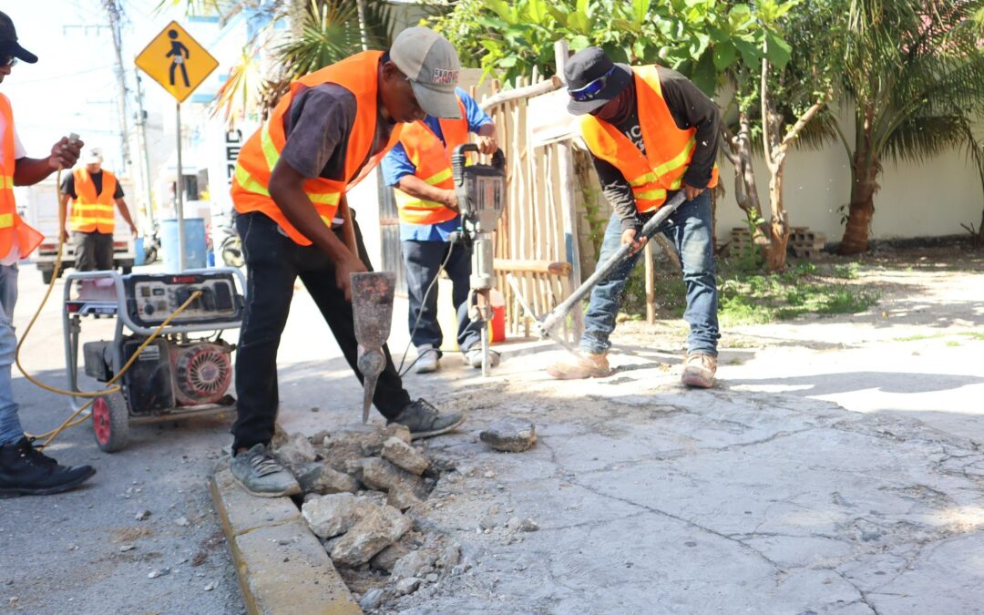 Gobierno de Isla Mujeres inicia rehabilitación integral de la avenida Jesús Martínez Ross