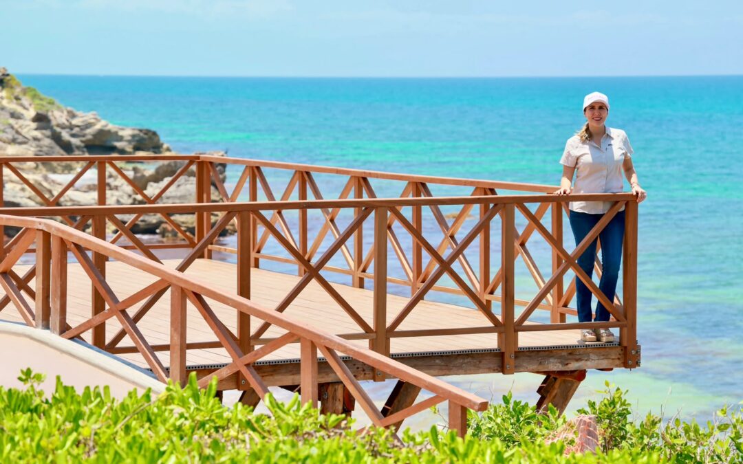 Gobierno de Isla Mujeres construye nuevo mirador en el Malecón Caribe