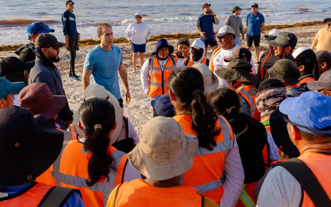UNEN ESFUERZOS GOBIERNO Y CIUDADANÍA PARA SANEAR LAS PLAYAS DE TULUM
