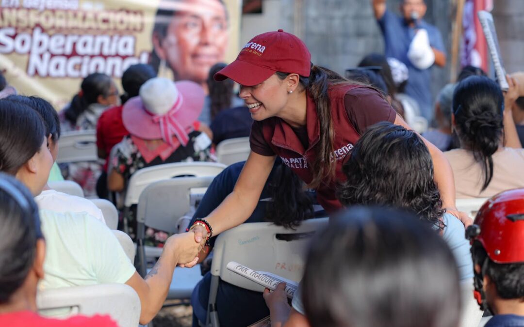 Cerca de las comunidades, Ana Paty Peralta suma a la defensa de la Transformación