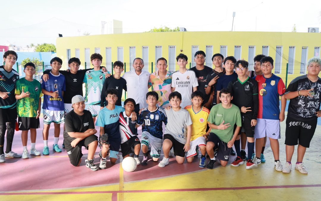 Celebran a las juventudes de Isla Mujeres con la Feria de la Juventud