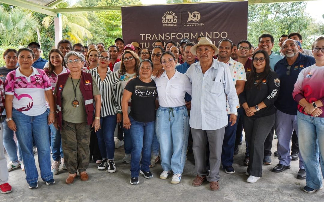 Lleva gobierno de Othón P. Blanco atención y servicios a Cerro de las Flores.