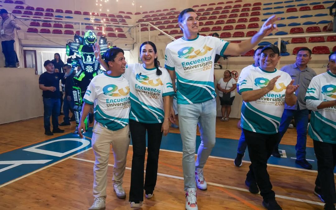 Estefanía Mercado clausura el Segundo Encuentro Universitario y reconoce el talento de las juventudes de Playa del Carmen