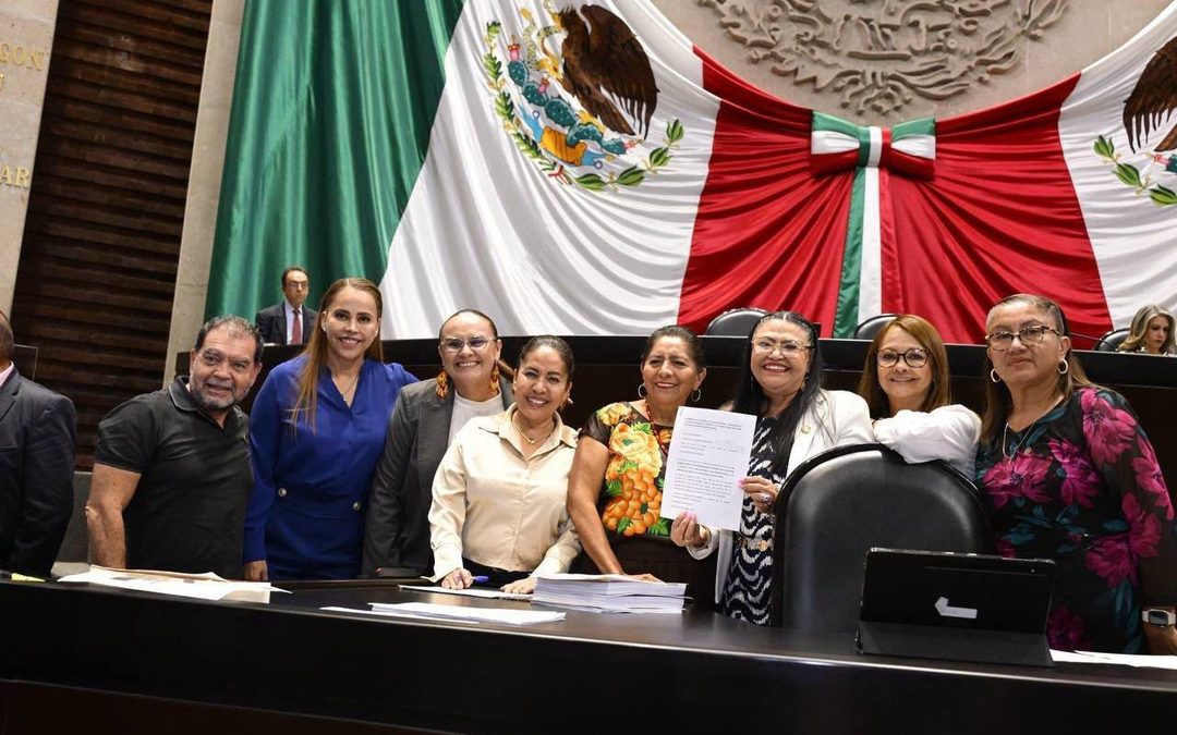 MILDRED ÁVILA CELEBRA LA APROBACIÓN DE REFORMA CONTRA LA EXPLOTACIÓN INFANTIL